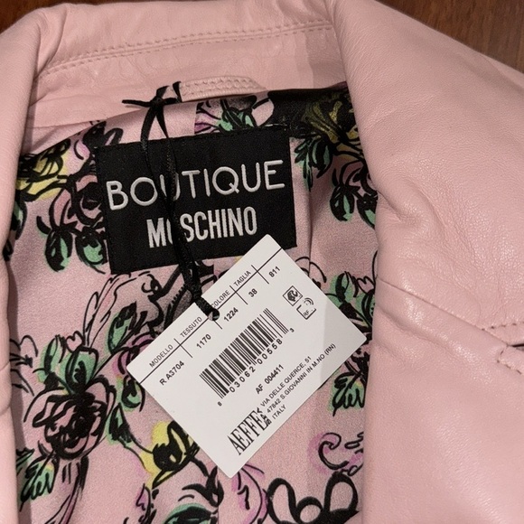 NWT Boutique Moschino Pearl-Trim Leather Moto Jacket Italy size 38 US size 4 - Picture 9 of 9